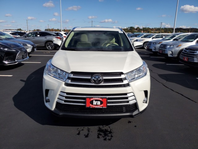 New 2019 Toyota Highlander Xle V6 Awd All Wheel Drive Suv In Stock